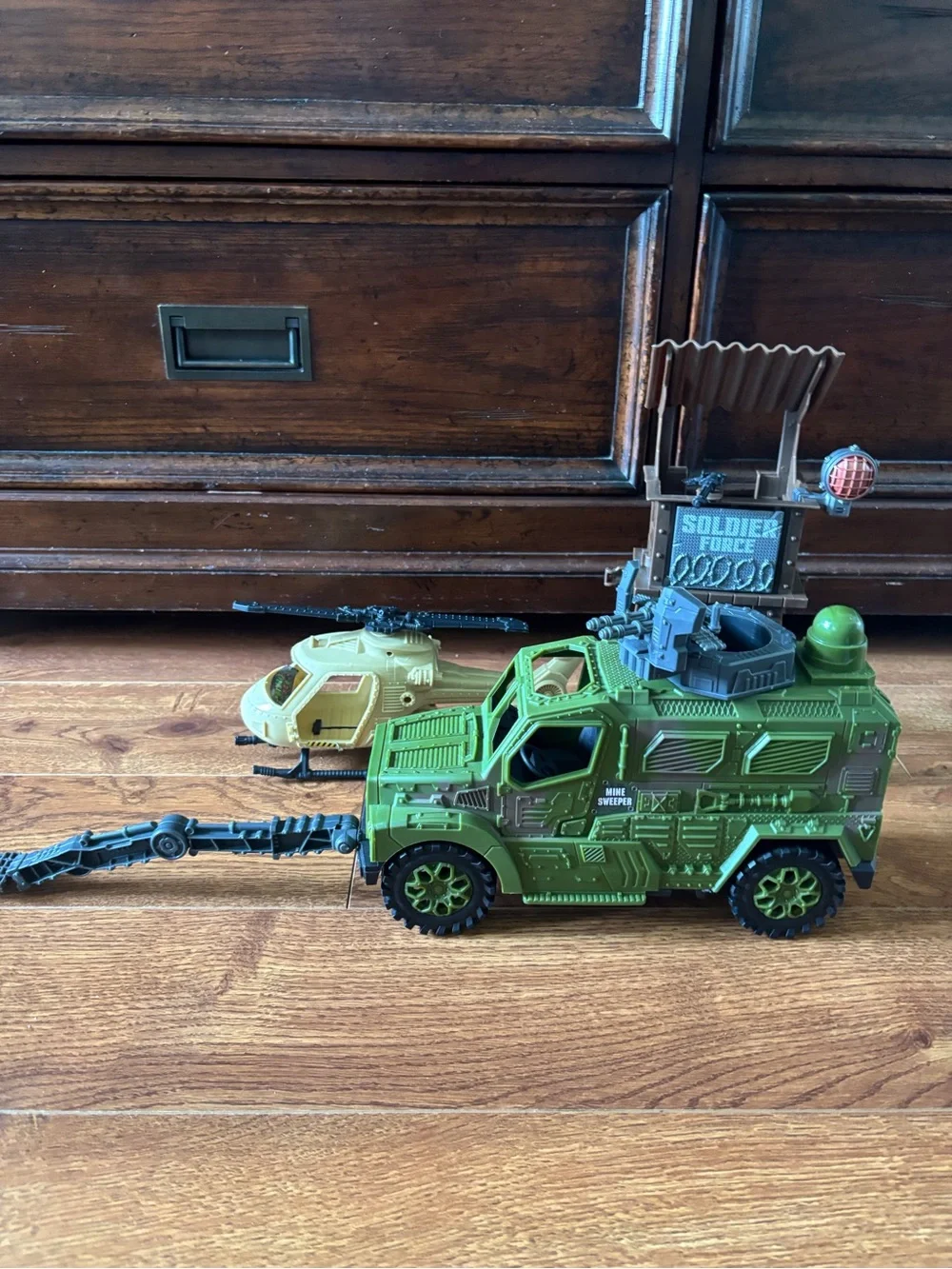 Green Military Rescue Vehicle Playset with Helicopter and Watchtower